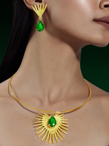 Anti-Tarnish Emerald Necklace Set With Earrings✨