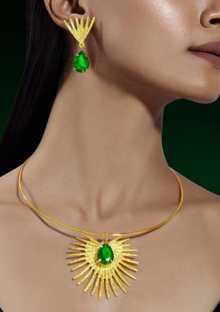 Anti-Tarnish Emerald Necklace Set With Earrings✨