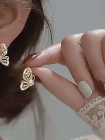 Elegant Korean-Style Earrings Combo ✨
