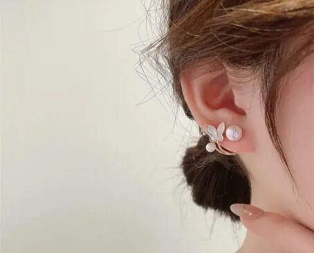 Elegant Korean-Style Earrings Combo ✨ - Image 3